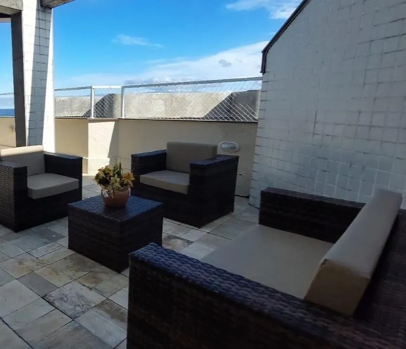 Triplex Cabo Frio Apartment