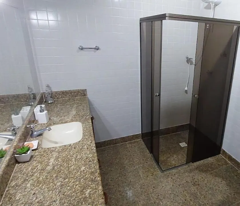 Triplex Cabo Frio Apartment