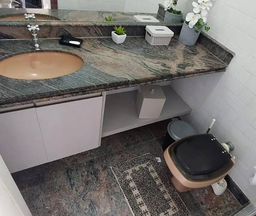 Triplex Cabo Frio Apartment